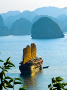 Halong Travel